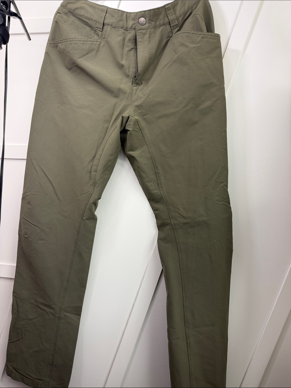 The North Face Men's Olive Chino Pants